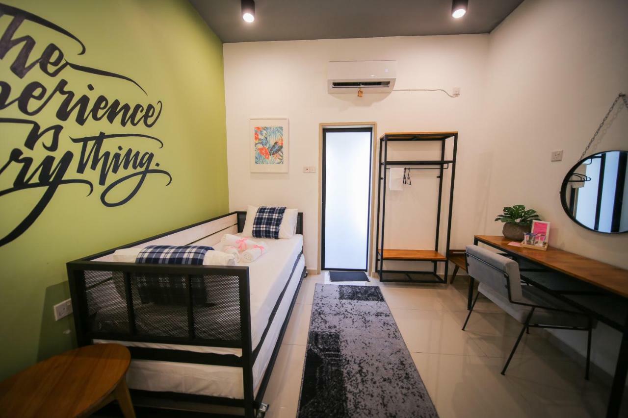 The Best Hotel In Bayan Lepas - The Lov Penang Ngoại thất bức ảnh